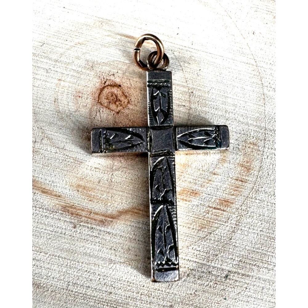 Vintage 1/20 12K Gold Filled Engraved Cross Pendant